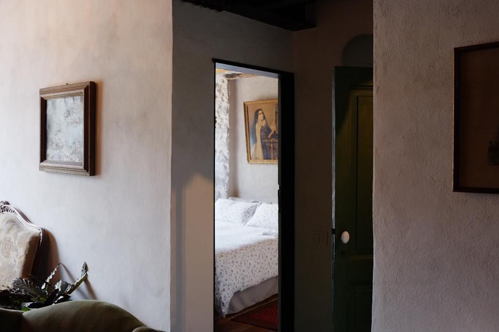 La Terrazza Di Vico Olivi B&B ヴェンティミーリア 部屋 写真